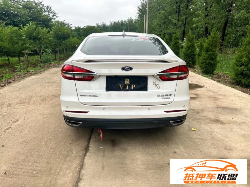  20年福特蒙迪歐轎車(chē) 