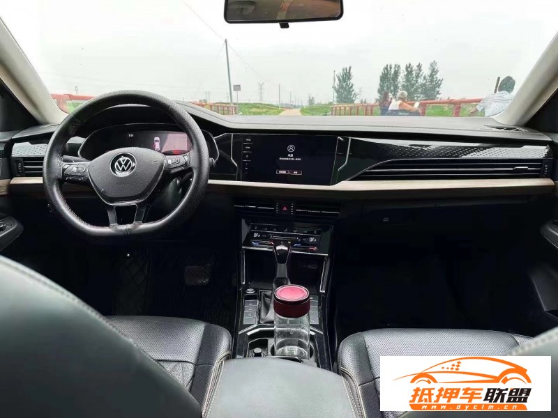 21年大眾帕薩特轎車 
