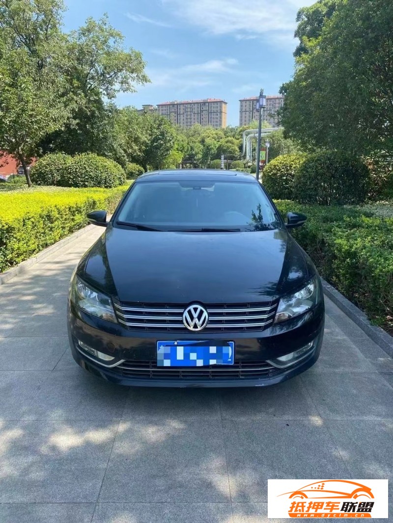  12年大眾帕薩特轎車 