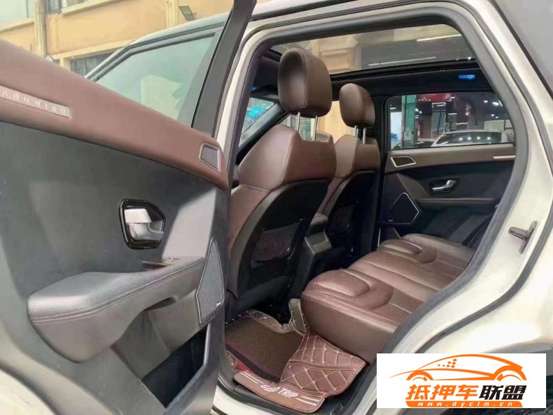  16年陸風(fēng)X7轎車 