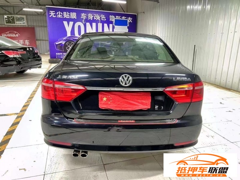  16年大眾朗逸轎車 
