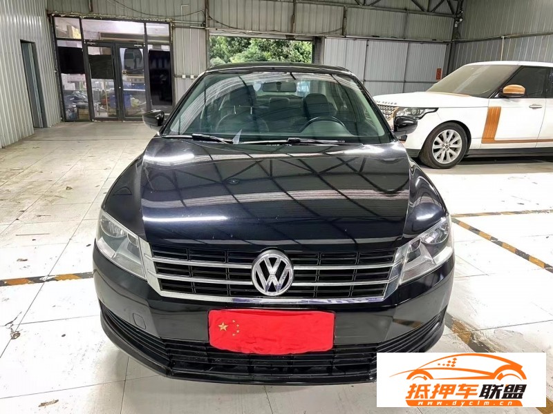  16年大眾朗逸轎車 