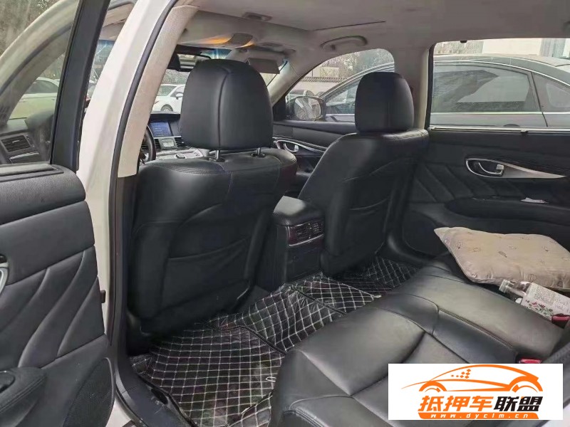  18年英菲尼迪Q70轎車 