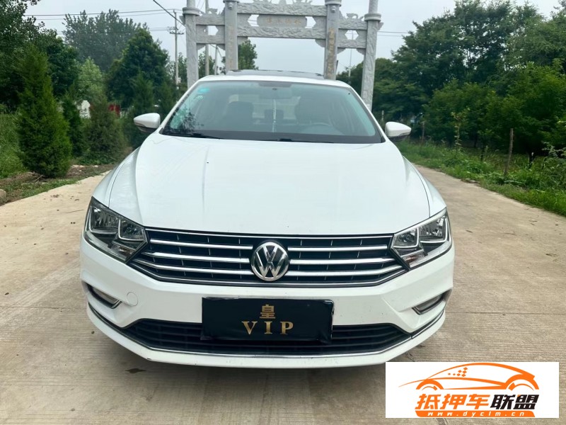  17年大眾寶來(lái)轎車 