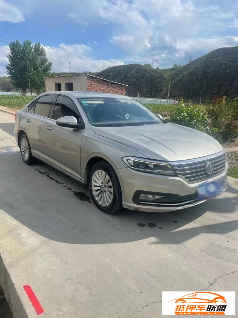  19年大眾朗逸轎車 