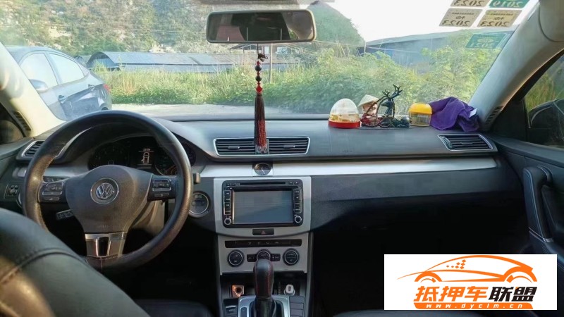  15年大眾邁騰轎車 
