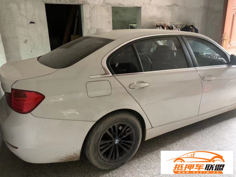  15年寶馬3系轎車 