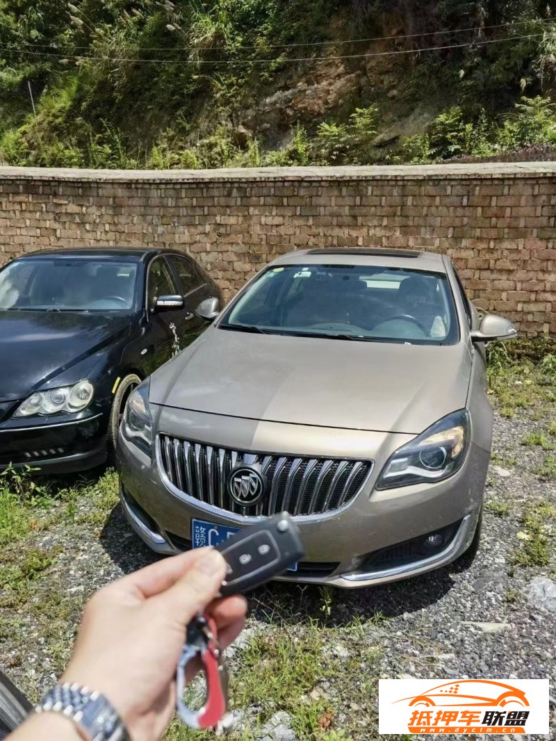  15年別克君威轎車 