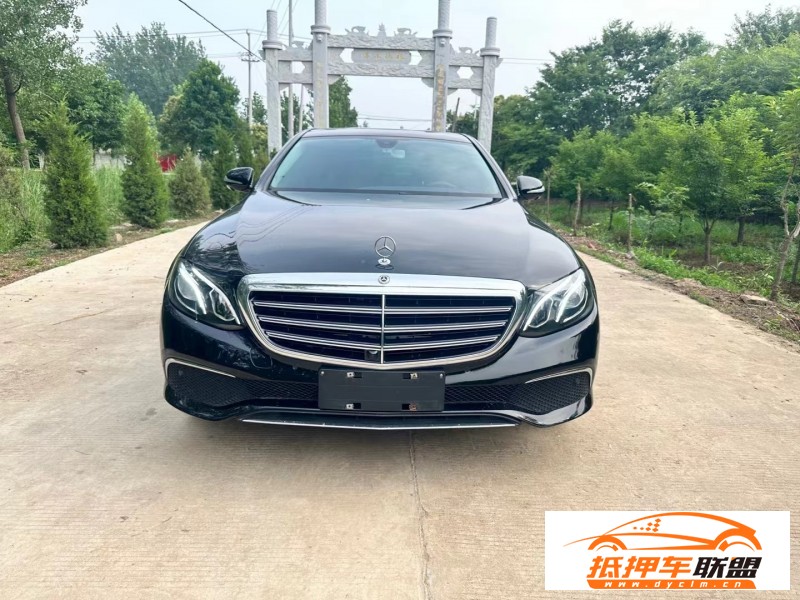  20年奔馳E轎車 