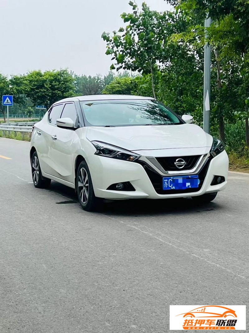  18年日產(chǎn)藍鳥轎車 