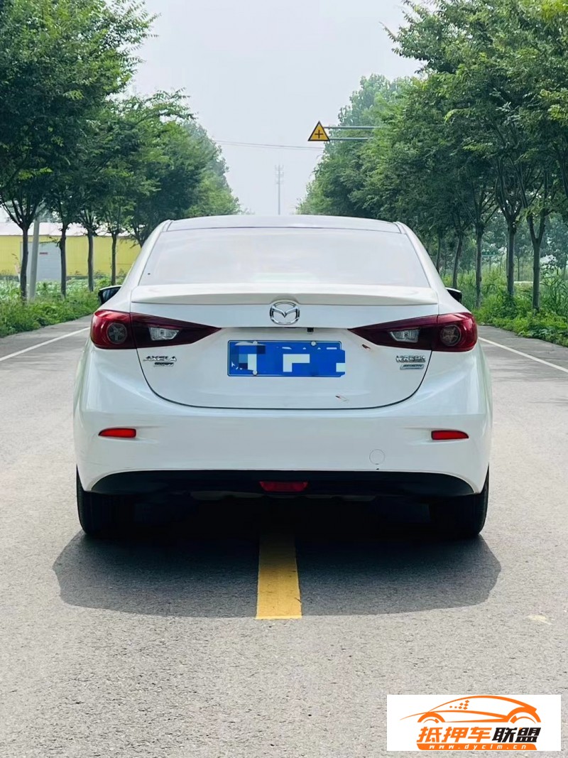  15年馬自達昂克賽拉轎車 