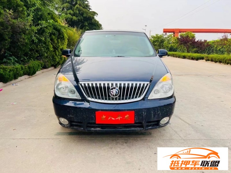  16年別克GL8轎車 