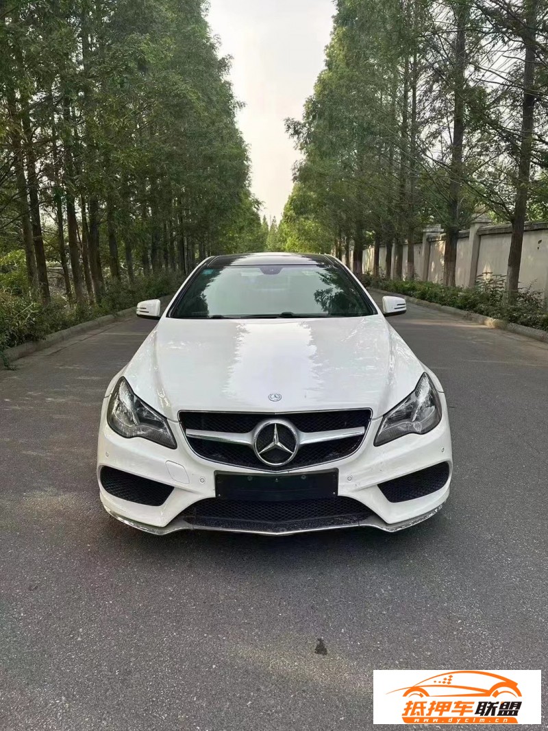  14年奔馳E轎車 
