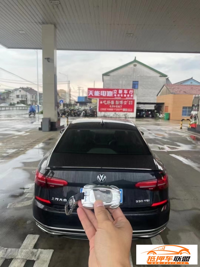  21年大眾帕薩特轎車 