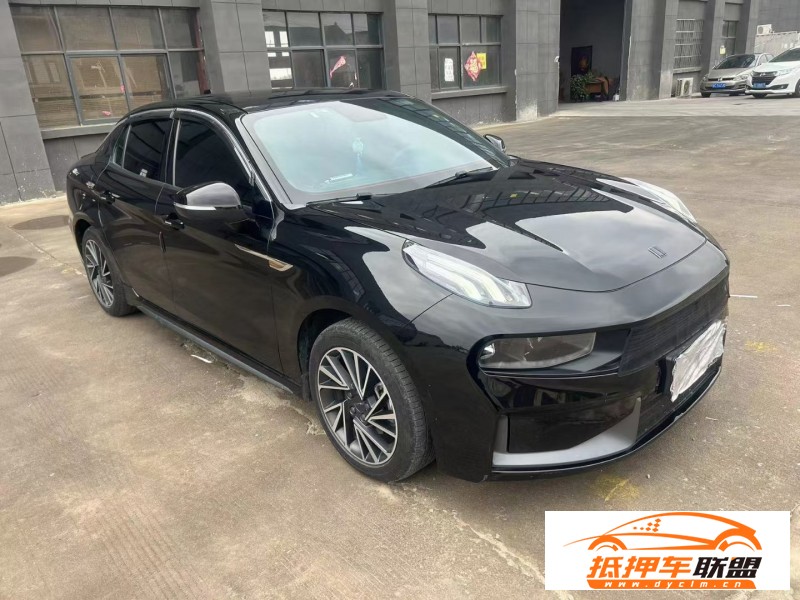  21年領(lǐng)克03轎車(chē) 
