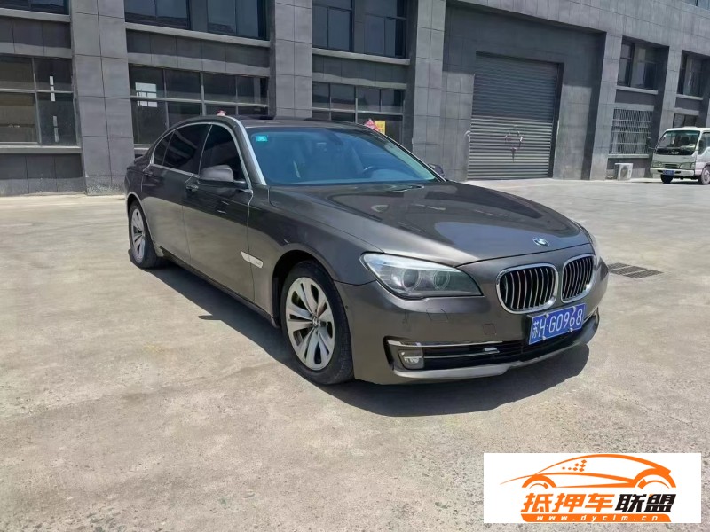  13年寶馬7系轎車 