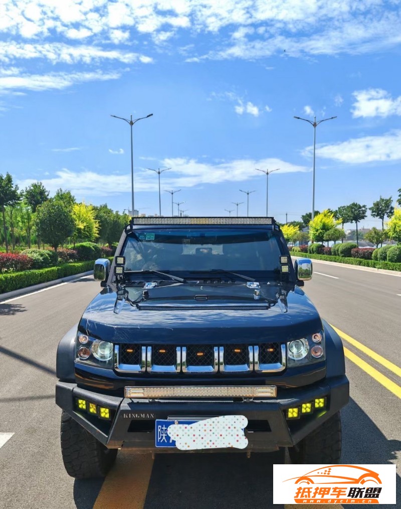 17年北京BJ40轎車 