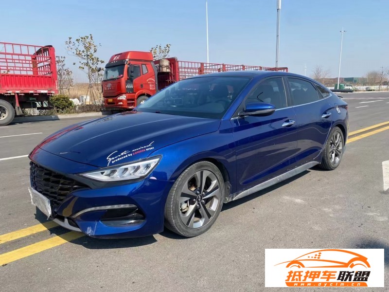  21年現(xiàn)代菲斯塔轎車 