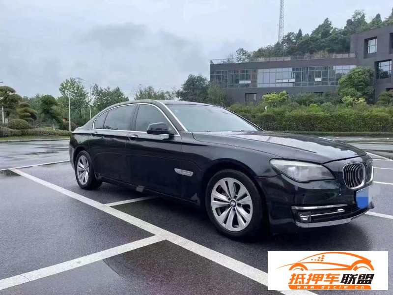  11年寶馬7系轎車 