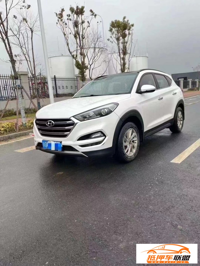  16年現(xiàn)代途勝SUV 