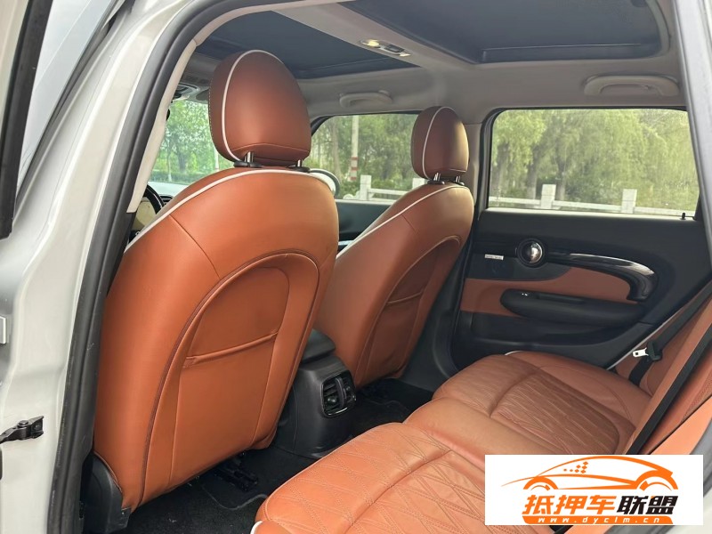  22年寶馬MINI轎車 