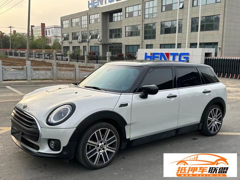  22年寶馬MINI轎車 