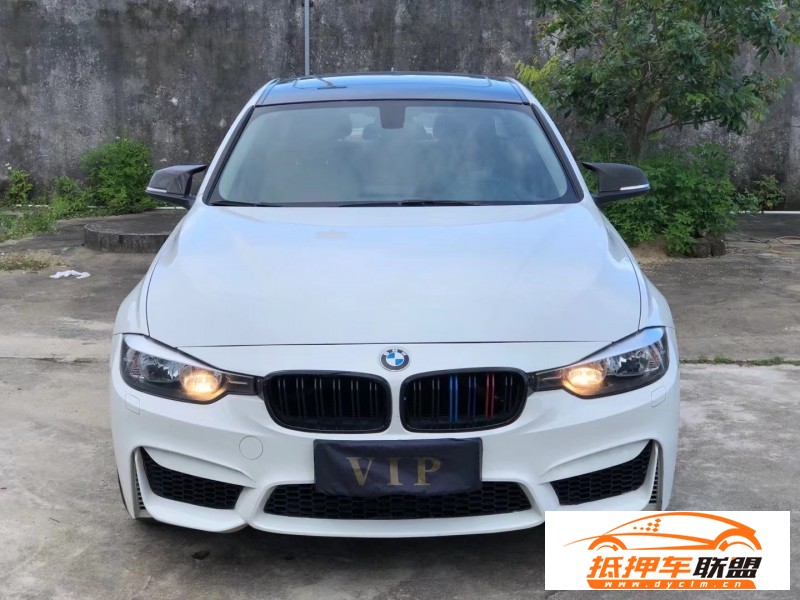  14年寶馬3系轎車 