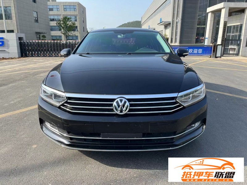  20年大眾邁騰轎車 