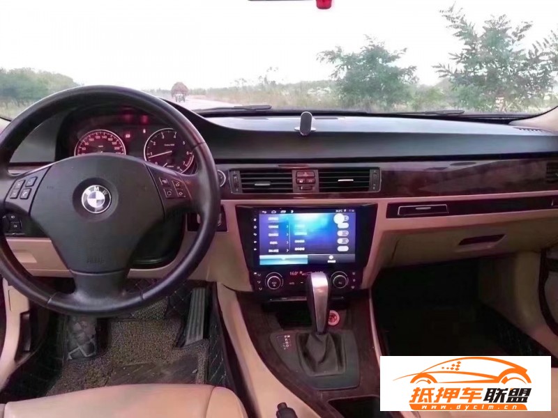  10年寶馬3系轎車 