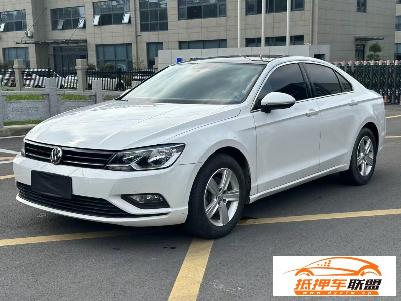  18年大眾凌渡轎車 
