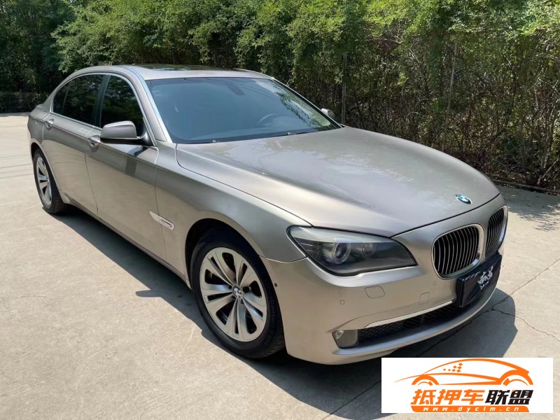  12年寶馬7系轎車(chē) 