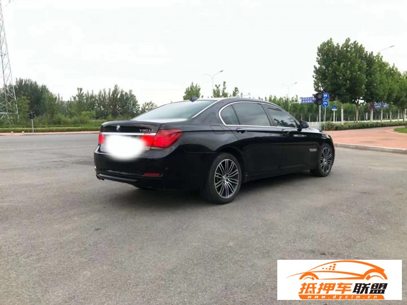  10年寶馬7系轎車 