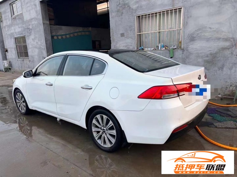  16年起亞K4轎車 