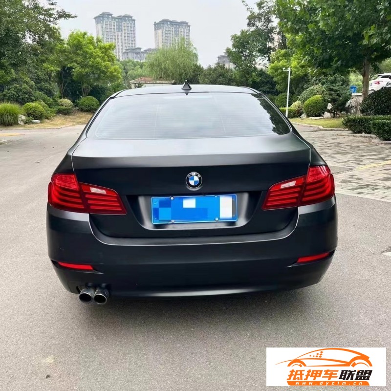  16年寶馬5系轎車 