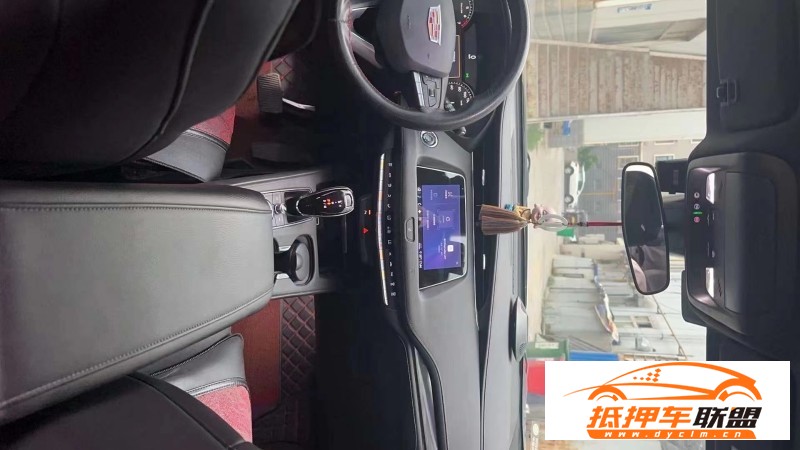  20年凱迪拉克XT4轎車 
