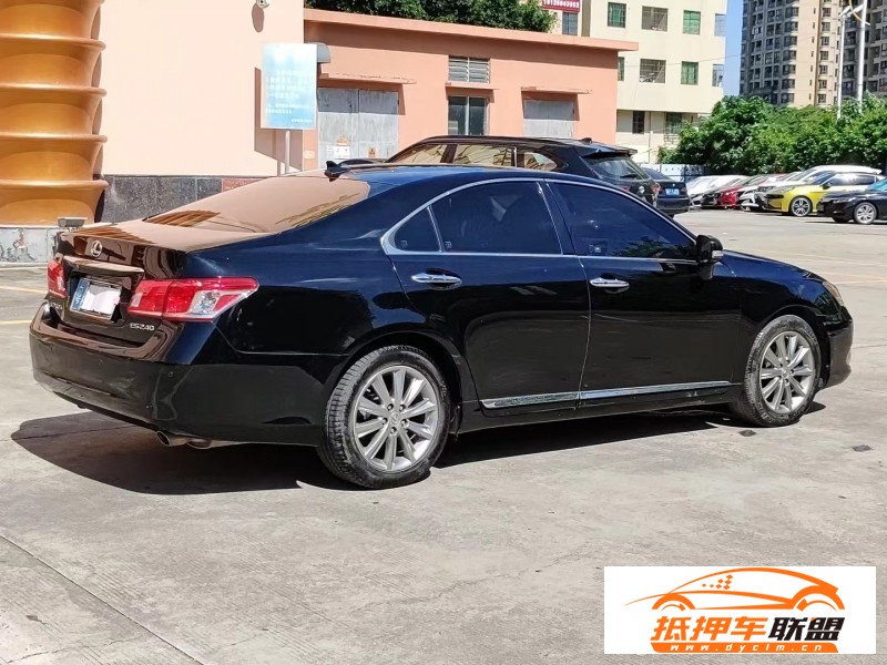 12年雷克薩斯ES轎車 