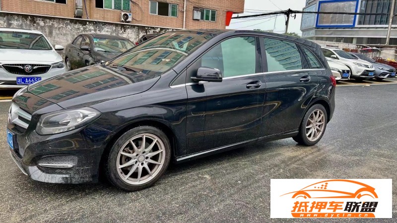  15年奔馳B轎車 