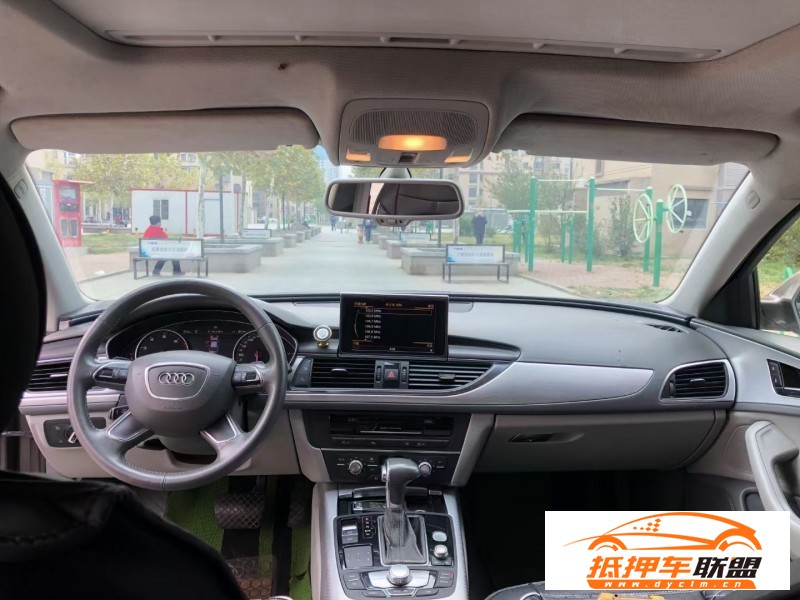  13年奧迪A6L轎車 