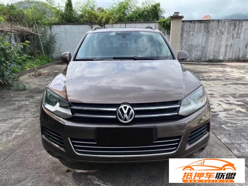  12年大眾途銳轎車 