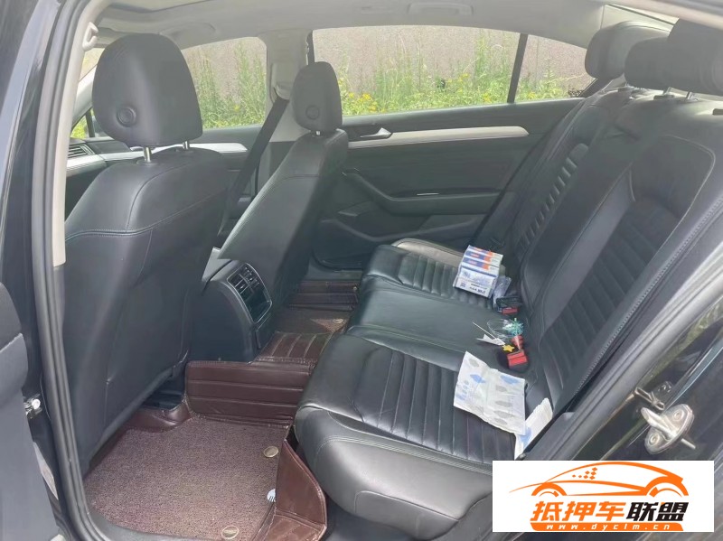  17年大眾邁騰轎車 