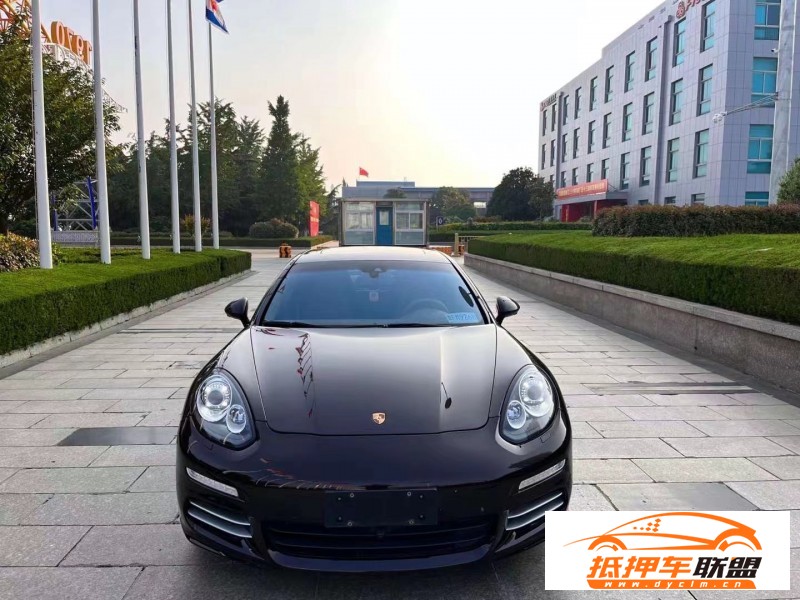  14年保時(shí)捷帕納梅拉轎車 