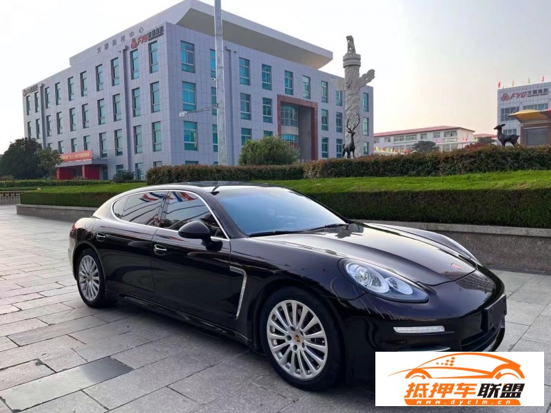  14年保時(shí)捷帕納梅拉轎車 