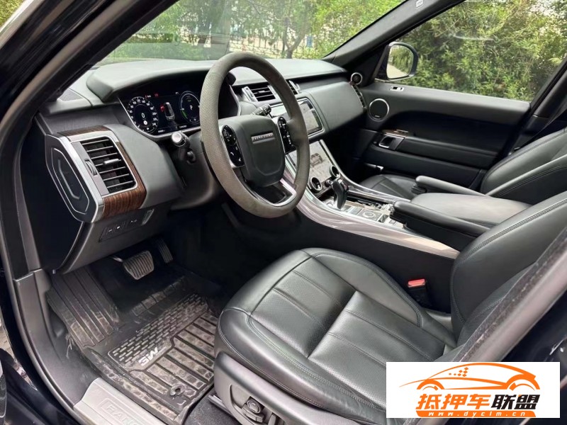  19年路虎攬勝運(yùn)動(dòng)版SUV 