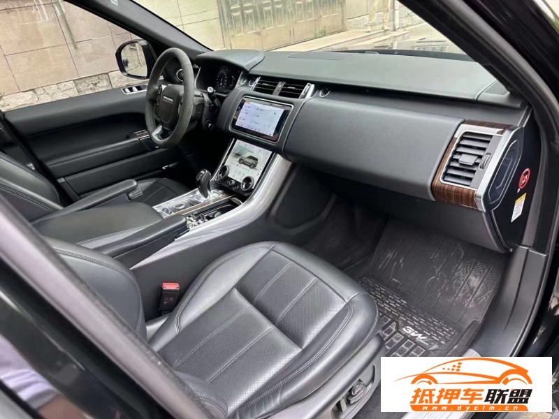  19年路虎攬勝運(yùn)動(dòng)版SUV 