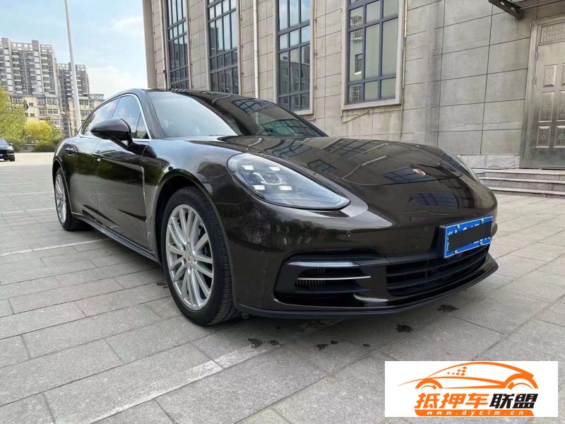 20年保時(shí)捷帕納梅拉轎車(chē) 