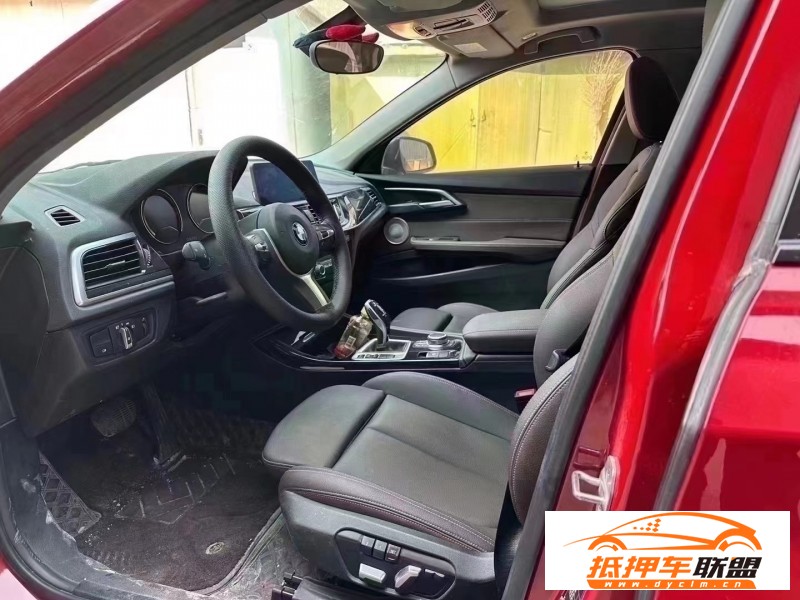  21年寶馬1系轎車 