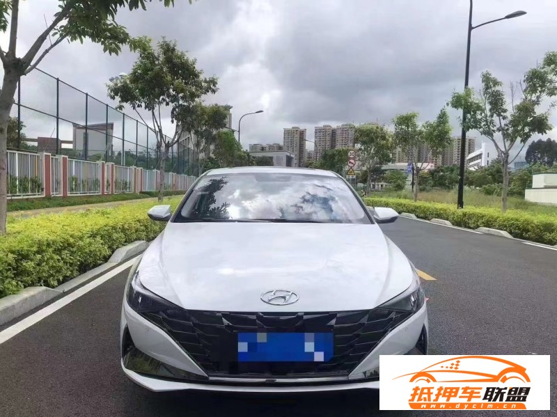  23年現(xiàn)代伊蘭特轎車 