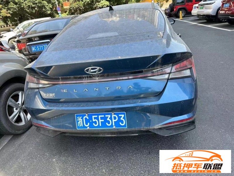  20年現(xiàn)代伊蘭特轎車 
