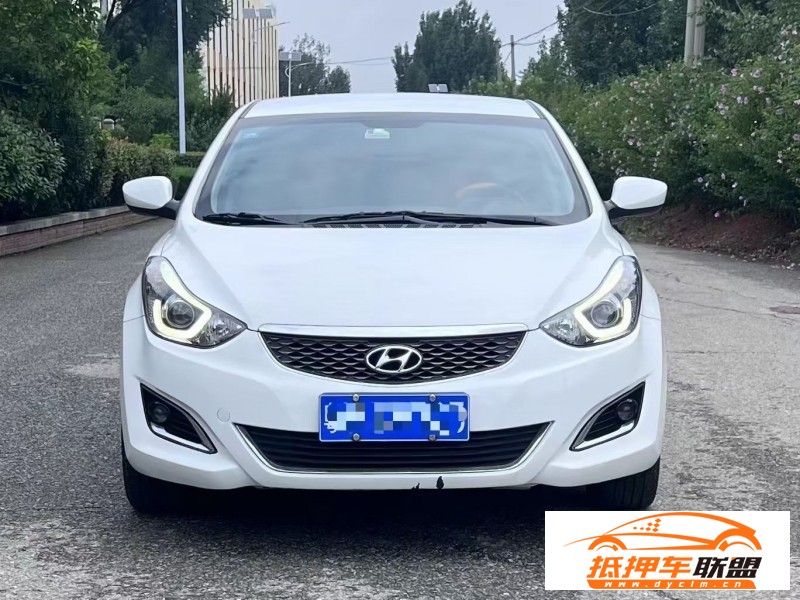  18年現(xiàn)代朗動轎車 