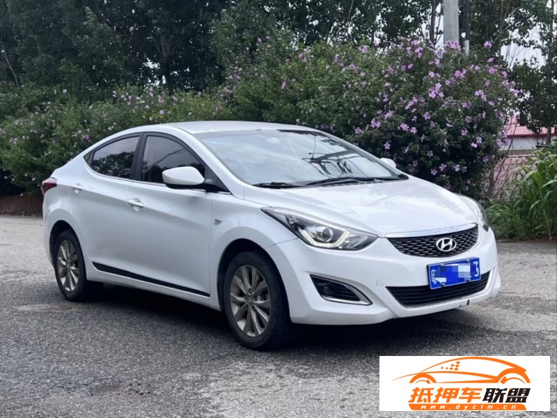  18年現(xiàn)代朗動轎車 